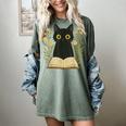 Cat Reading Book Flowers Women's Comfort Colors T-Shirt Berry