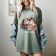 Coffee Cats And Books Cozy Calico Reader Love Cute Cat Women's Comfort Colors T-Shirt Berry Coffee Cats And Books Cozy Calico Reader Love Cute Cat Women's Comfort Colors T-Shirt Berry