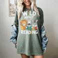 Cute Wildlife Zoo Animals For Book Reader Bookworms Women's Comfort Colors T-Shirt Berry