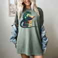 Lizard Reading Book Librarian Bookworm Reader Read Women's Comfort Colors T-Shirt Berry
