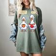 How Many Nights Reading Goose Book Lover Reader Women's Comfort Colors T-Shirt Berry