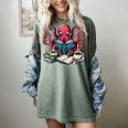 Octopus Reading Book Coffee Lover Bookaholic Bookworm Reader Women's Comfort Colors T-Shirt Berry