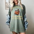 I Read Books And I Know Things l Book Reading Women's Comfort Colors T-Shirt Berry