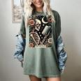 The Reader Tarot Card Skeleton Reading Book Bookworm Bookish Women's Comfort Colors T-Shirt Berry The Reader Tarot Card Skeleton Reading Book Bookworm Bookish Women's Comfort Colors T-Shirt Berry