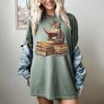 Reading Cat Book Lover Women's Comfort Colors T-Shirt Berry
