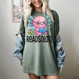 Readsolotl Cute Axolotl Reading Book Kawaii Pink Aesthetic Women's Comfort Colors T-Shirt Berry