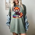 Red Panda Books Lover Reading Bookworm Women's Comfort Colors T-Shirt Berry