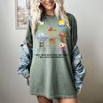 I Will Read Books On A Boat And Everywhere Reading Teachers Women's Comfort Colors T-Shirt Berry
