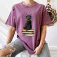 Cat Sitting On Books Women's Comfort Colors T-Shirt Blue Jean