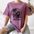 Raccoon Reading Books Summer Humor Trash Reader Women's Comfort Colors T-Shirt Blue Jean