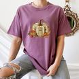 Teacher Book Pumpkin Fall Reading Thanksgiving Autumn Women's Comfort Colors T-Shirt Blue Jean