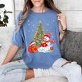 Book Christmas Tree Bookworm Gingerbread Man Snowman Reading Women's Comfort Colors T-Shirt Chalky Mint