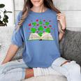 Book With Shamrocks Librarian Saint Patrick's Day Kids Women's Comfort Colors T-Shirt Chalky Mint