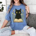 Cat Reading Book Flowers Women's Comfort Colors T-Shirt Chalky Mint