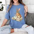 Cute Bunny Reading Book Glasses Bookworm Women's Comfort Colors T-Shirt Chalky Mint