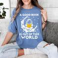 Good Book Is Out Of This World Astronaut Moon Space Reading Women's Comfort Colors T-Shirt Chalky Mint