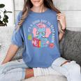 Its A Good Day To Read A Book Cute Elephant And Pig Edition Women's Comfort Colors T-Shirt Chalky Mint