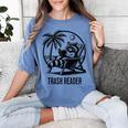Raccoon Reading Books Summer Humor Trash Reader Women's Comfort Colors T-Shirt Chalky Mint