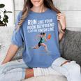 Run Like Your Book Boyfriend Is Waiting Runner Reader Women's Comfort Colors T-Shirt Chalky Mint