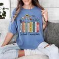 School Counselor Wildflower Book School Counseling Life Women's Comfort Colors T-Shirt Chalky Mint