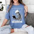 Tarot Card Shirt The Reader Tarot Skeleton Reading Book Women's Comfort Colors T-Shirt Chalky Mint
