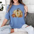 Teacher Book Pumpkin Fall Reading Thanksgiving Autumn Women's Comfort Colors T-Shirt Chalky Mint
