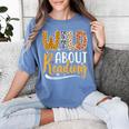 Wild About Reading Lover Bookworm Library Teacher Zoo Animal Women's Comfort Colors T-Shirt Chalky Mint