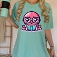 Adorable Book Lover Octopus With Reading Glasses Cute Women's Comfort Colors T-Shirt Violet