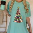 Christmas Tree Of Books For Readers And Librarians Women's Comfort Colors T-Shirt Violet