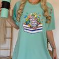 Color Our World Summer Reading 2025 Cute Book Wildflowers Women's Comfort Colors T-Shirt Violet