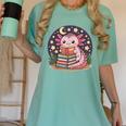 Cute Axolotl Reading Books Cozy Night Aesthetic Women's Comfort Colors T-Shirt Violet