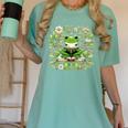 Cute Floral Frog Book Reading Women's Comfort Colors T-Shirt Violet