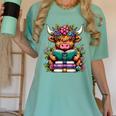 Highland Cow Book Floral Bookworm Women's Comfort Colors T-Shirt Violet Highland Cow Book Floral Bookworm Women's Comfort Colors T-Shirt Violet