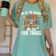 Librarian Reading Books Lover Library Women's Comfort Colors T-Shirt Violet
