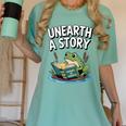 Unearth a Story Frog Reading a Book Summer 2026 Women's Comfort Colors T-Shirt Violet