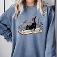 Cute Cat Flower Garden Book Kitty Reading Floral Men Women Girls Kids Comfort Colors Sweatshirt Denim
