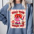 Women's Read Your Heart Out Groovy Bookish Valentine Day Women Girls Comfort Colors Sweatshirt Denim Women's Read Your Heart Out Groovy Bookish Valentine Day Women Girls Comfort Colors Sweatshirt Denim