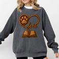 Girl Who Loves Dogs & Books Heart Dog Lover Reader Reeding Comfort Colors Sweatshirt Pepper Girl Who Loves Dogs & Books Heart Dog Lover Reader Reeding Comfort Colors Sweatshirt Pepper