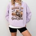 Bookish Retro Western Cowgirl Texas Book Lover Novel Reader Comfort Colors Sweatshirt Crimson