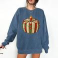 Christmas Book Ornament Lights Holiday Reading Lover Teacher Comfort Colors Sweatshirt Blue Jean Christmas Book Ornament Lights Holiday Reading Lover Teacher Comfort Colors Sweatshirt Blue Jean