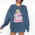 Cute Book Lover Frog Pretty Girls Read Books Kawaii Reading Comfort Colors Sweatshirt Blue Jean Cute Book Lover Frog Pretty Girls Read Books Kawaii Reading Comfort Colors Sweatshirt Blue Jean
