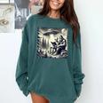 Bigfoot With Alien Reading A Book Bigfoot And UFO Comfort Colors Sweatshirt Chalky Mint