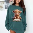 Highland Cow Reading Book Bookworm Comfort Colors Sweatshirt Chalky Mint