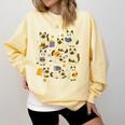 Books Lover Bookish Ghost Himalayan Cat Reading Halloween Comfort Colors Sweatshirt Blue Spruce Books Lover Bookish Ghost Himalayan Cat Reading Halloween Comfort Colors Sweatshirt Blue Spruce