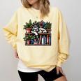 Cosy Sloth In Bookshelf With Plants Comfort Colors Sweatshirt Blue Spruce