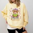 Highland Cow Reading Book Floral Bookworm Comfort Colors Sweatshirt Blue Spruce Highland Cow Reading Book Floral Bookworm Comfort Colors Sweatshirt Blue Spruce