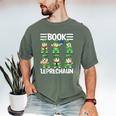 Book Leprechaun St Patrick's Day Library Librarian Reading Men's Comfort Colors T-Shirt Moss