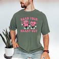 Read You Heart Out Reading Teacher Valentines Day Book Lover Men's Comfort Colors T-Shirt Moss