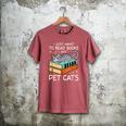 I Just Want To Read Books And Pet Cats Bookish Bookworm Men's Comfort Colors T-Shirt Crimson