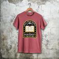 A Well Read Woman Is A Dangerous Creature For Book Lovers Men's Comfort Colors T-Shirt Crimson